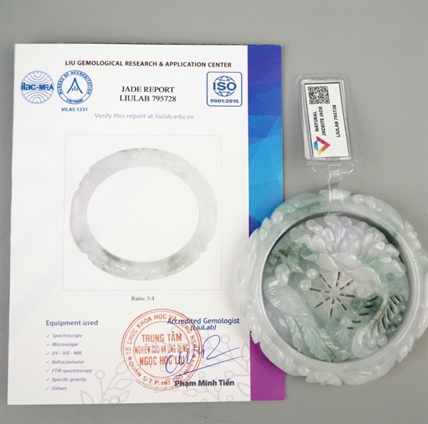 Cặp vòng cẩm thạch 795728 KG+