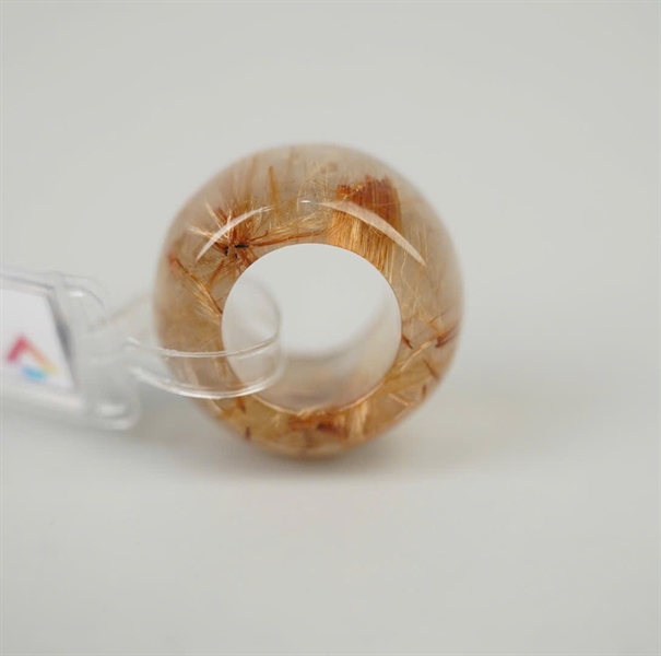 Nhẫn càn long tóc vàng 698832 KG+