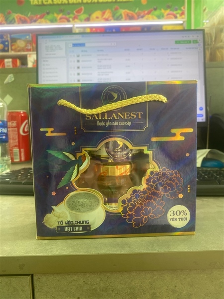 Tổ yến sallanest chưng hạt chia lốc 6 × 70ml