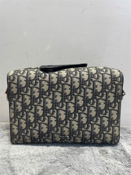 Túi Dior đeo chéo xám có lót form sz22 KG+