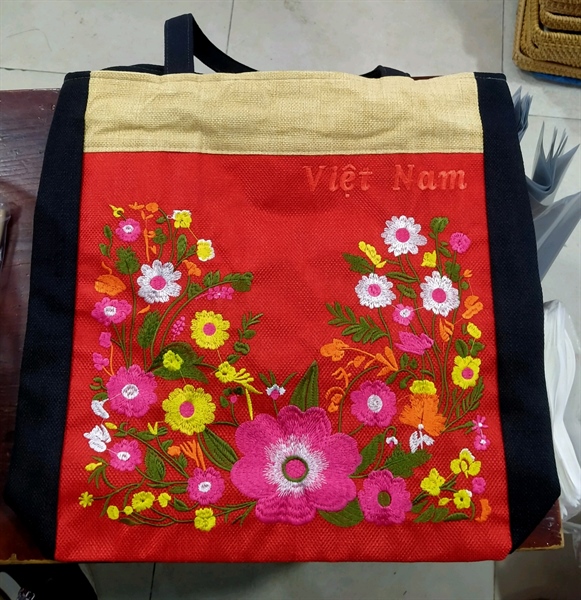 Túi vải thô thêu hoa - Embroidery bag - Usd 4.8