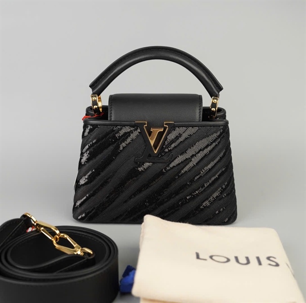 Túi LV Capu đen đính cườm sz26 (BMC)+