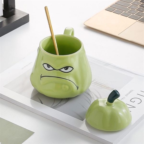 Cốc sứ quả dưa mặt quạo