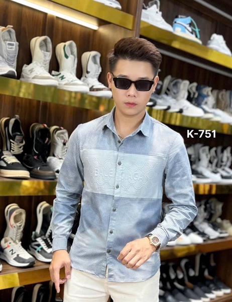 Chấm bi Balenciaga SMK751