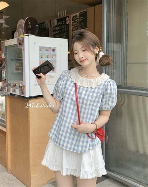 [AH] Áo sơ mi kẻ caro tay ngắn cổ viền ren