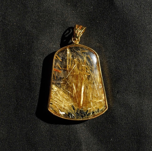 Mặt dây Hoàng Thần Tài KG+