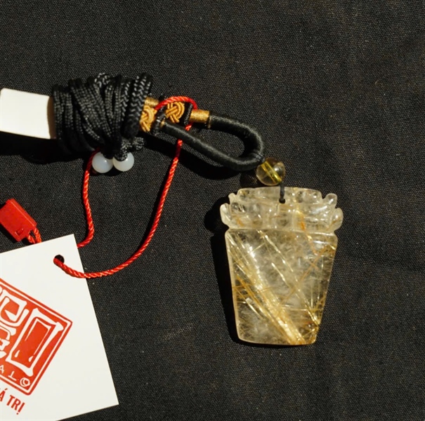 Mặt dây rồng thạch anh tóc vàng KG+