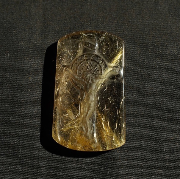 Mặt dây chúa KG+