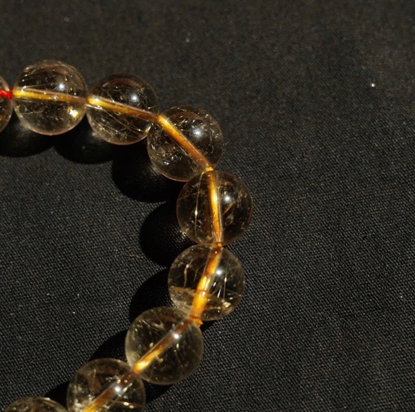 Vòng Thạch anh tóc vàng KG+