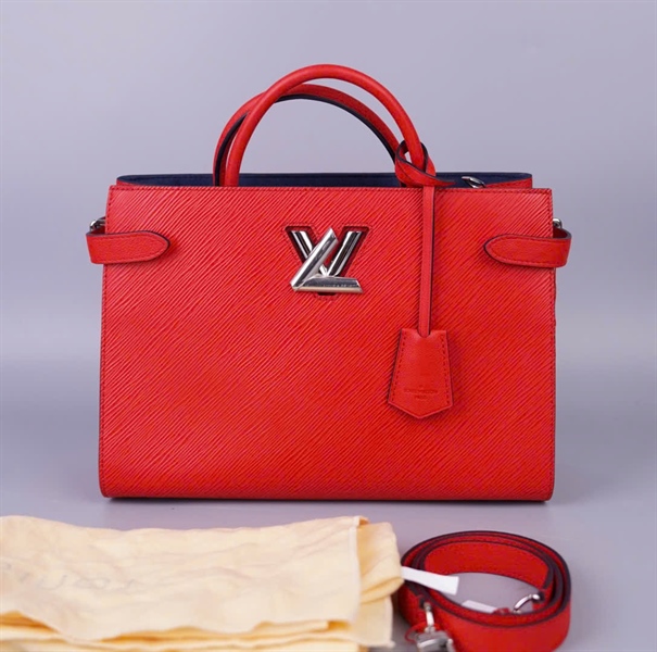 Túi LV Twist Handle đỏ sz30 KG+