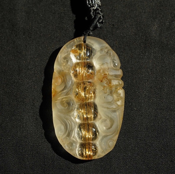 Mặt dây hạt đậu KG+