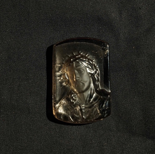 Mặt dây chúa KG+