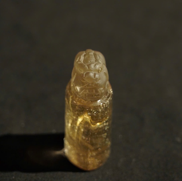 Ấn Cụ Heo tóc vàng KG+