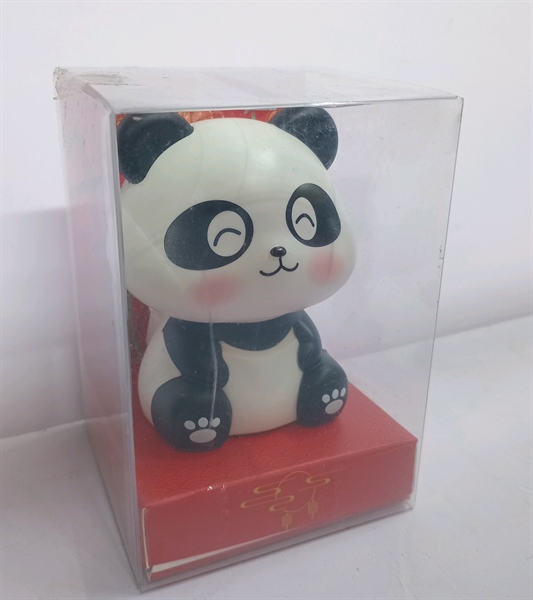 Gấu trúc gật