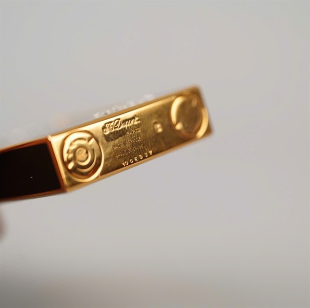 Bật lửa S.T Dupont vàng đen đính đá (10GED37) KG+