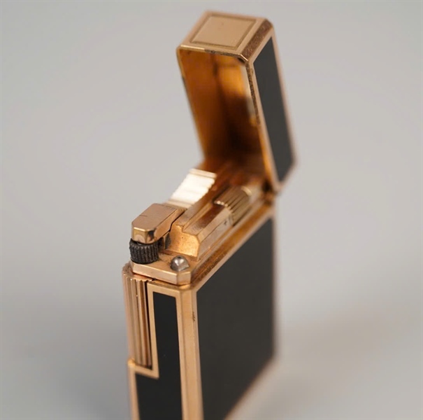 Bật lửa S.T Dupont đen hình rắn (C3HF03) KG+