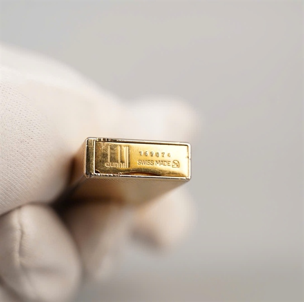 Bật lửa Dunhill vàng (169874) KG+