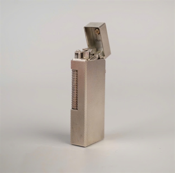Bật lửa Dunhill bạc KG+