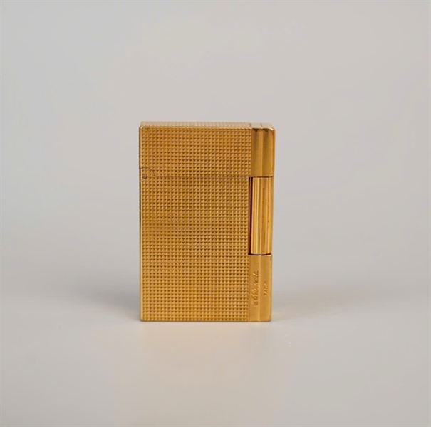 Bật lửa S.T Dupont vàng (1B1AV25) KG+