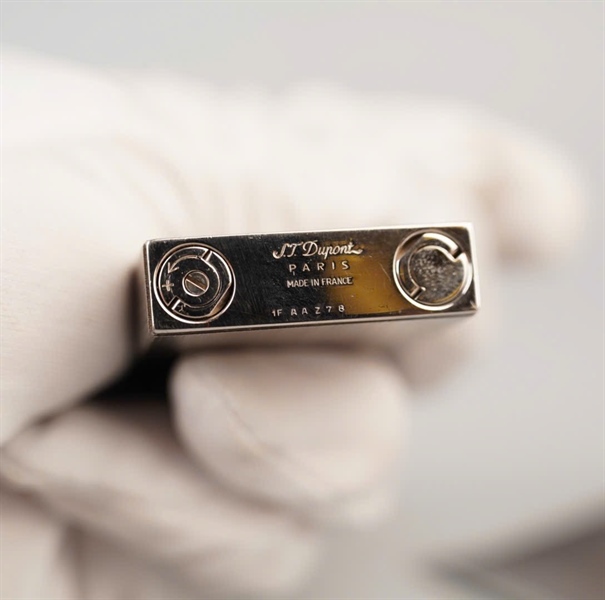 Bật lửa S.T Dupont bạc (1FAAZ78) KG+