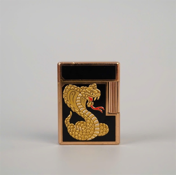 Bật lửa S.T Dupont đen hình rắn (C3HF03) KG+