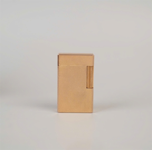 Bật lửa S.T Dupont vàng (CK2B91) KG+