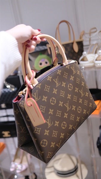 Sẵn K - Túi LV Grand Palais Tote Bag chất auth