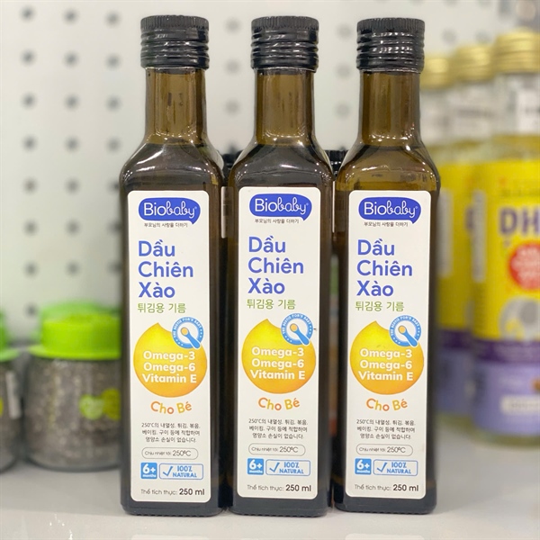 Dầu chiên xào cho bé Biobaby 6M+ 250ml
