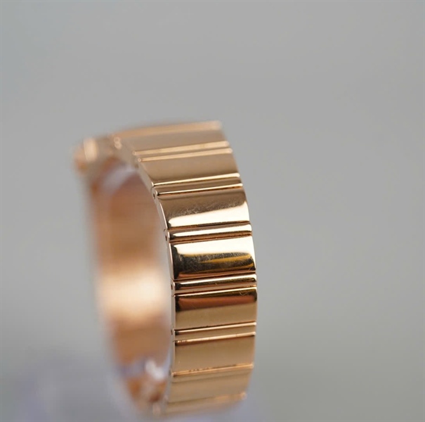 Đồng hồ Omega vàng (HC) KG+