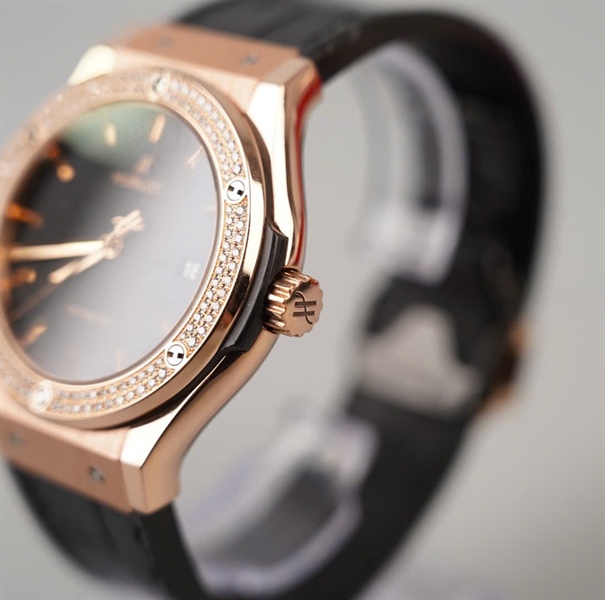 Đồng hồ Hublot zin đen (1267953) (HC) KG+