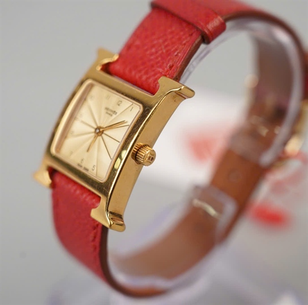 Đồng hồ Hermes dây đỏ (1053585) +