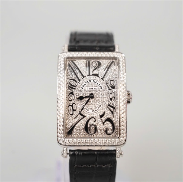 Đồng hồ Franck Muller Long Island đen (NO5568) (HC) KG+26x36mm