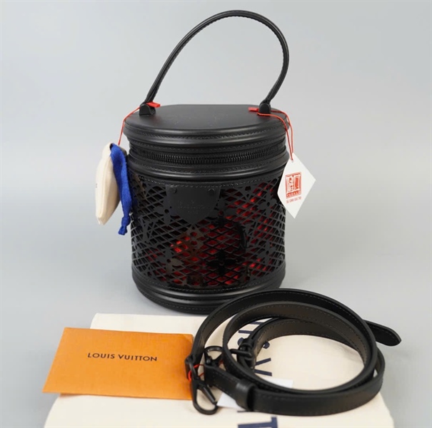 Túi LV Cannes đen đỏ kèm ổ + chìa sz15 (BMC)+