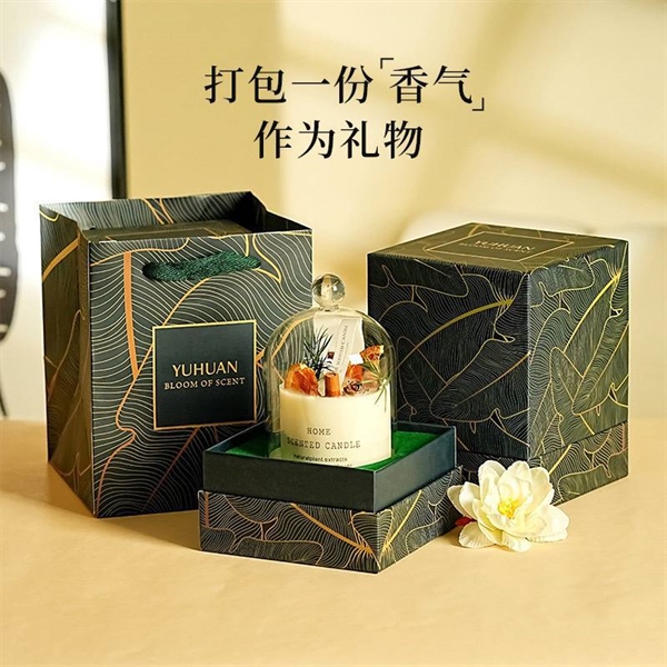 High quality room scented candle with gift box