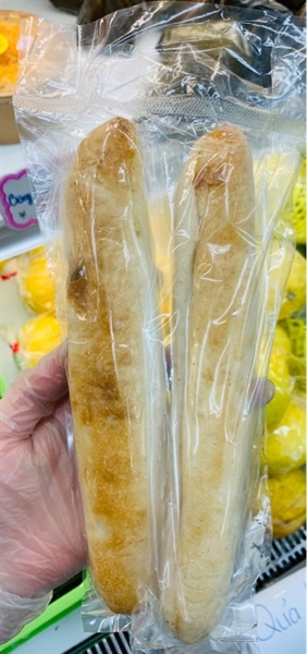 BANH MÌ QUE PATE