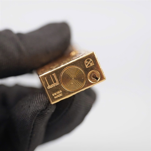 Bật lửa Dunhill vàng khắc chìm KG+