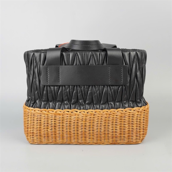 Túi Miu Miu cối đen sz25 +