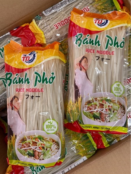 BÁNH PHỞ ÁO DÀI
