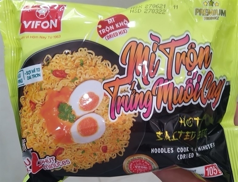 🍜Mì trộn trứng muối cay Vifon gói 105g