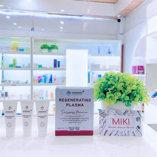 Hộp 3 tuýp kem dưỡng 10ml phục hồi da Evenswiss Regenerating Plasma