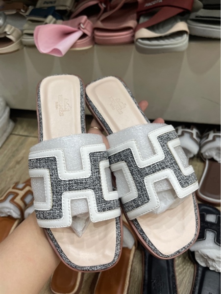 Xẹp H Phối Viền XámTr