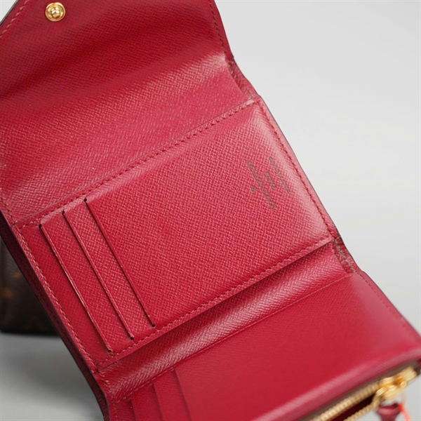 Ví LV hoa nâu gập 3 nút đỏ (LT) KG+