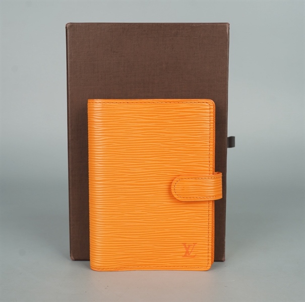 Ví LV cam gập 2 (LT) KG+