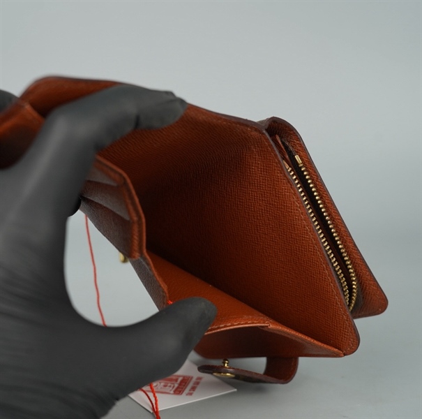 Ví LV hoa nâu gập 2 (LT) KG+