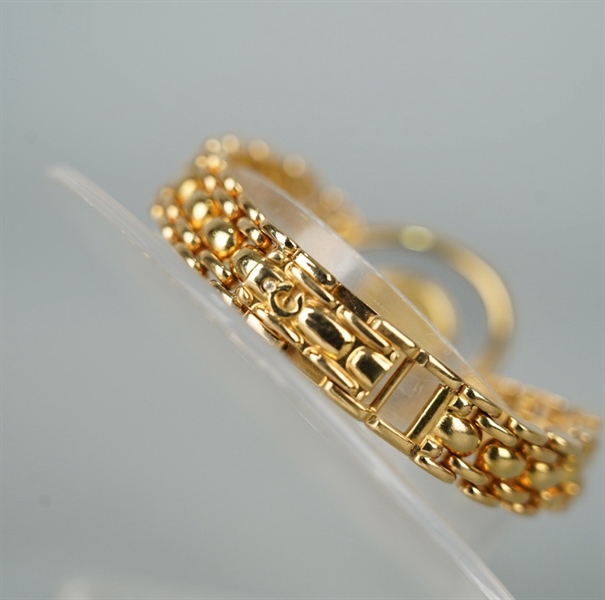 Đồng hồ Chopard trái tim vàng (220476) kim zin sz26(HC) KG+