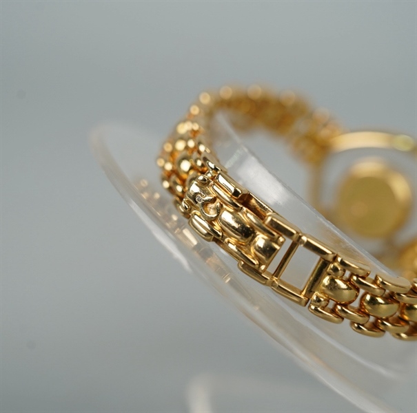 Đồng hồ Chopard trái tim vàng (220476) kim zin sz26(HC) KG+