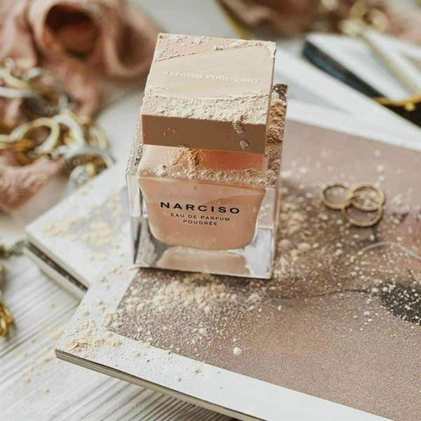 Nước hoa nữ Narciso Rodriguez eau de parfum cristal 10ml