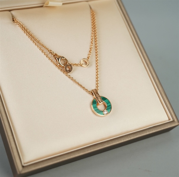 Dây chuyền Bvlgari xanh KG+