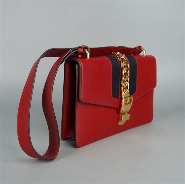 Túi GG Sylvie đỏ 421882493075 sz25 KG+