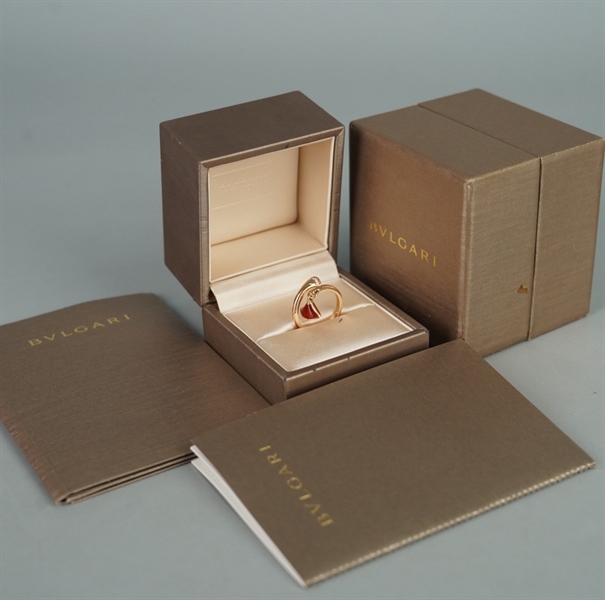 Nhẫn Bvlgari đỏ KG+